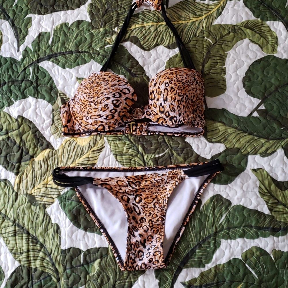 Cheetah pushup bikini